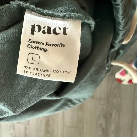 Pact|Women’s casual stretch waist shorts in organic cotton,deep teal color•Large - Picture 9 of 12